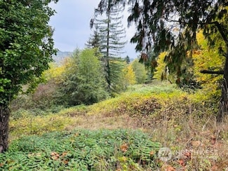 2 W Sherman Heights Rd, Bremerton, WA 98312
