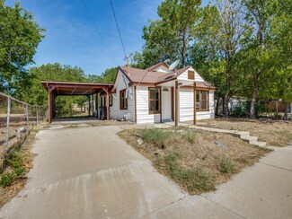 403 Elmo St, Cleburne, TX 76031