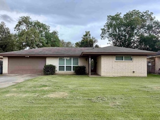 1160 Bernice Ln, Bridge City, TX 77611