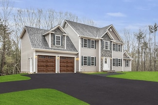 62 Bolton Rd Unit Applewood, Westminster, MA 01473