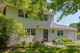 10 Curtiss Rd, Hanover, NH 03755