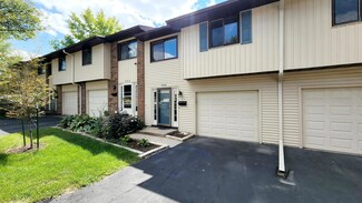 4023 Lillie Ave, Davenport, IA 52806