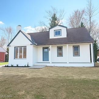 21002 Halworth Rd, Shaker Heights, OH 44122