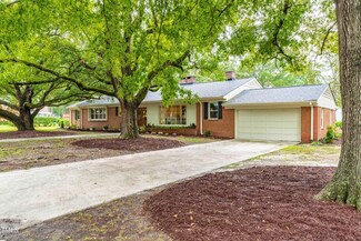 501 Cherry St, Selma, NC 27576