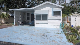 595 Moonlight, Lady Lake, FL 32159
