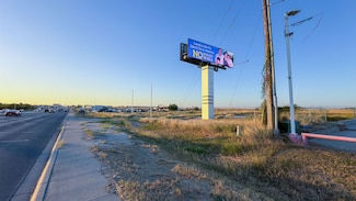 3716 E Saunders St, Laredo, TX 78041
