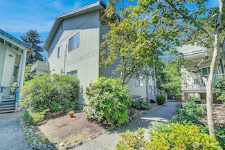 18007 108th Ave NE Unit C-4, Bothell, WA 98011