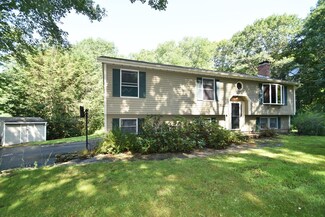 23 Parker St, Rochdale, MA 01542