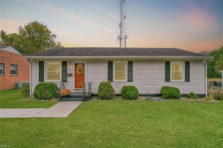 5 Rugby Rd, Newport News, VA 23606