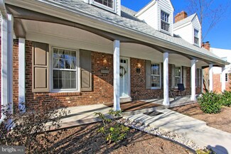 3716 Prince William Dr, Fairfax, VA 22031