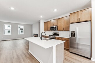 7667 Cruise Way, Inver Grove Heights, MN 55076