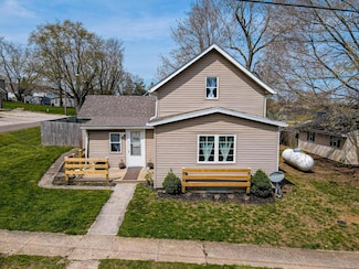 20 E Walnut St, Marengo, OH 43334