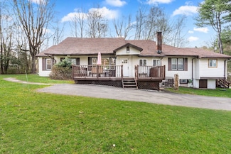 3 Coleman St, Woodridge, NY 12789