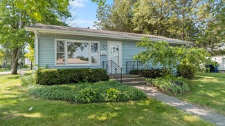 1226 E Clark St, Warsaw, IN 46580