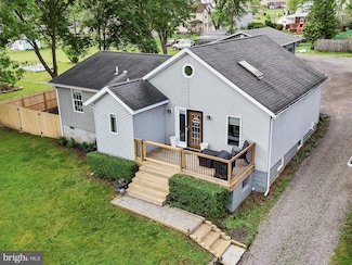 12806 Darrows Ave, Cumberland, MD 21502