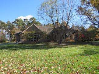 2315 Weigl Rd, Saginaw, MI 48609