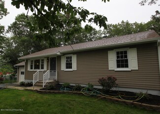 16 Salem Hill Rd, Howell, NJ 07731