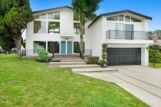 3827 S Ridgeley Dr, Los Angeles, CA 90008