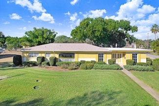 6823 Oak Hill Dr, New Port Richey, FL 34653