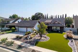 1492 N Portsmouth Cir, Orange, CA 92869