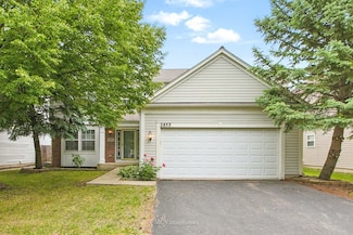 2853 Coastal Dr, Aurora, IL 60503