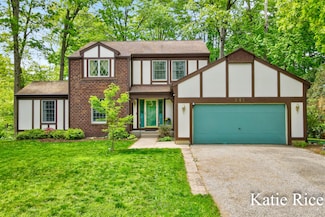 281 Pennsylvania Ave, Muskegon, MI 49445