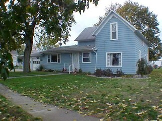 217 N Oak St, Edgerton, OH 43517
