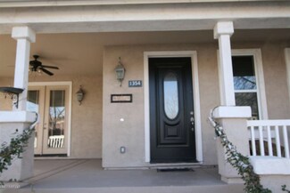 1354 S Pecan St, Gilbert, AZ 85296