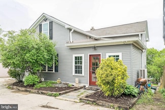 3003 Church Rd, Lafayette Hill, PA 19444