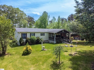 329 Forest Dale Rd, Slater-Marietta, SC 29661