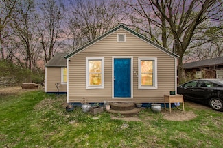 1613 Norton Ave, Benton Harbor, MI 49022