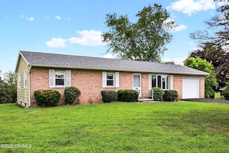 113 Harold Pawling Ln, Lewisburg, PA 17837
