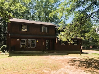 109 Cooper Dr, Stuarts Draft, VA 24477