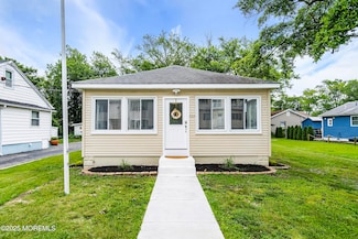 509 Monmouth Ave, Ocean Gate, NJ 08740