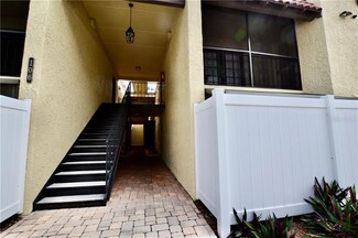 106 Alameda Ct Unit 137, Tampa, FL 33609