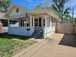 125 W Bond St, Salina, KS 67401