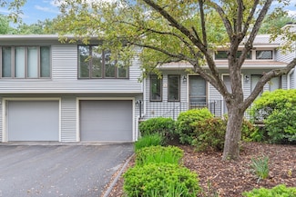 51 Nottingham Rd, Grafton, MA 01519