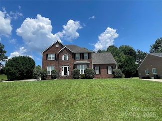 5650 Berry Ridge Dr, Harrisburg, NC 28075