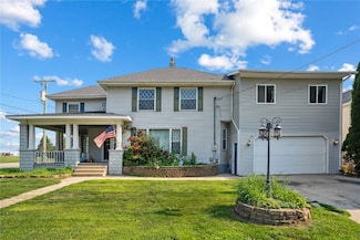 218 5th Ave SE, Independence, IA 50644
