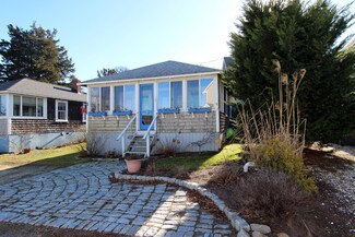 17 Captain Dunbar Rd, Brewster, MA 02631