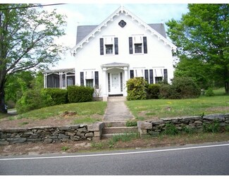 23 Elm St, Assonet, MA 02702