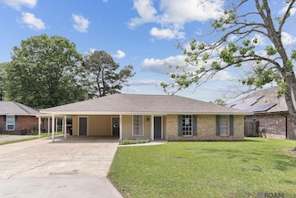 4627 E Post Oak Ct, Greenwell Springs, LA 70739