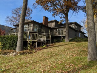 15505 S M 43 Hwy, Hickory Corners, MI 49060