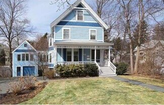 53 Maple St, Auburndale, MA 02466