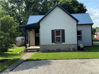 1507 Pennsylvania Ave, Windsor, IL 61957