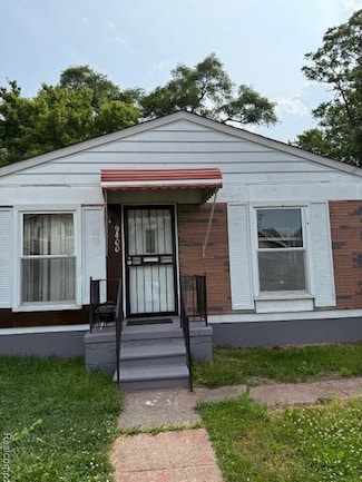 9400 Quincy St, Detroit, MI 48204
