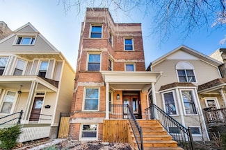 3746 N Hermitage Ave, Chicago, IL 60613