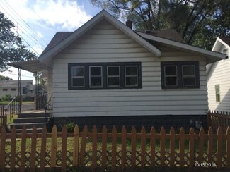 1523 Navajo St, Elkhart, IN 46516