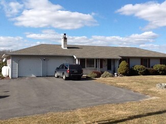 492 Belvidere Corner Rd, Mount Bethel, PA 18343