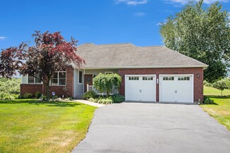 111 Edelweiss Dr, Fremont, MI 49412